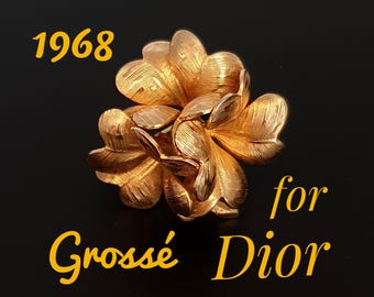 ディオール　ブローチ　バラ　花　ゴールド　ヴィンテージ Christian Dior 1964 Vintage Large Vivid 3D Rose Blossom Flourish
