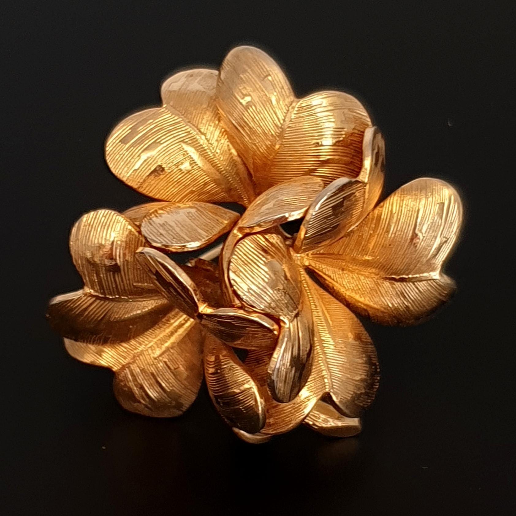 GROSSE for DIOR RARE 1968 Vintage Gold Plated Fancy Flower