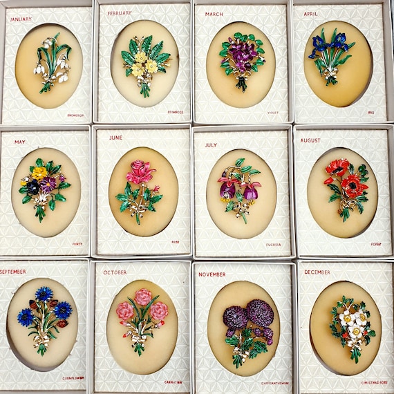 EXQUISITE Birthday Flower Series 1950s Vintage Large