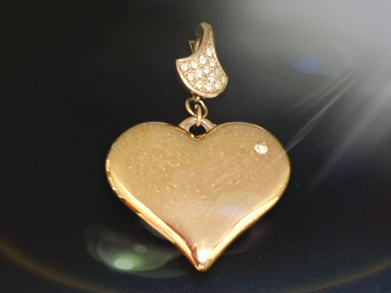 Lovely Vintage Heart Pendant in Gold Tone Metal w… - image 9