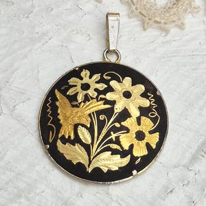 Vintage Damascene Toledo Gold Inlay Round Pendant
