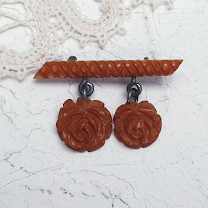 Art Deco Hand Carved Butterscotch Bakelite Bar Brooch with two Roses Pendants. 1920s Antique Bakelite Brooch.  Tested. 