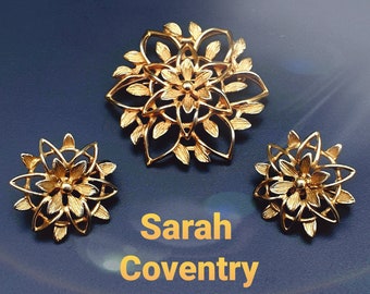 Sarah Coventry Peta - Lure 1962 Vintage Demi Parure.  Gold Tone Openwork Floral Brooch and Clip on Earrings Set