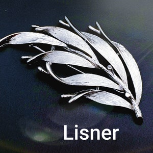 Lisner Vintage Silver tone Branch with Leaves Brooch Pin, Rhodium Plated, Signed Lisner ©.