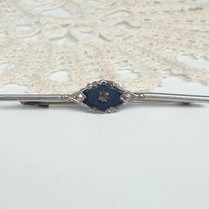 Art Deco Vintage Bar Brooch in Silver tone with Black Onyx and Clear Stone. 