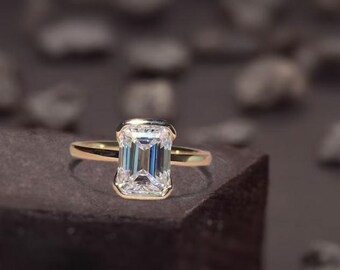 Anillo de compromiso de moissanita con corte esmeralda: anillo de promesa de plata esterlina con halo oculto