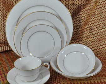 Noritake Ivory China Tulane 7562 Pattern Dinner Plate - Etsy