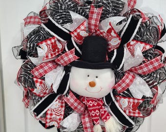 Snowman Wreath for the Front Door, Winter Decoration, Snowman Decoration, Christmas Gift, Winter Wreath, Snowman with Top Hap