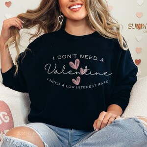 Valentine&#39;s Day Real Estate Agent Sweatshirt, Realtor Love Day Sweater Closing Gift,Real Estate Agent Gift,Realtor Apparel,Real Estate Shirt