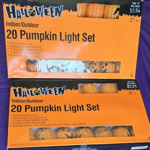 Set of 2 Vtg NOS Halloween Jack O Lantern Pumpkin 20 Light Set String Plastic Blow Mold