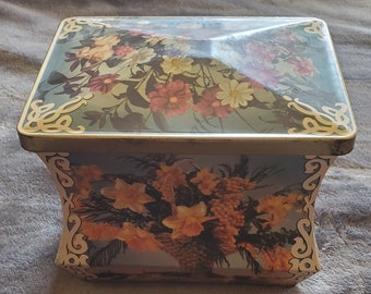 Vtg Edward Sharp & Sons Lithograph Floral Metal Tin Candy Biscuit Tea Made In England Unique Shape
