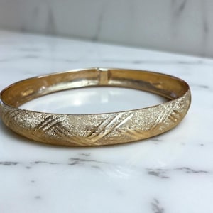 Vintage 14K Yellow Gold Bangle Bracelet | Estate Textured Gold Cuff | 8.5mm Wide | Fits 7” Wrist | Classic Gold Jewelry | Wedding Birthday