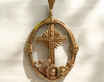 Vintage Estate  14kt Yellow Gold Mexican Cross Pendant with Floral Frame