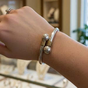Vintage Estate Sterling Silver Bingo Bracelet • Mexico 925 • Brass Coil Accents • Hinged Bangle • 27.375 g