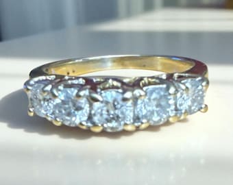 Vintage 14K Yellow Gold Diamond Band Ring: Estate Wedding Jewelry