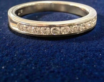 Obrączka ślubna Vintage Estate z 14-karatowego białego złota z diamentami ~0,25 CTW SI G–H