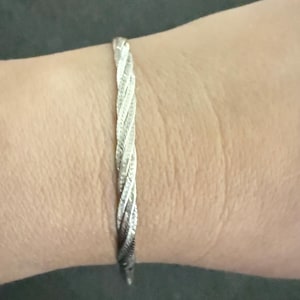 Vintage sterling silver 925 Italian made twist braided herringbone bracelet.  7 inches perfect birthday, anniversary, graduation or wedding
