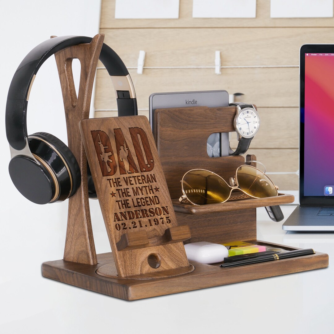 Personalized Gifts I Controller Stand I Docking Station I Wall Decor