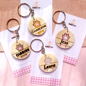 Personalized Glitter Paw Keychain: Custom Name Keyring