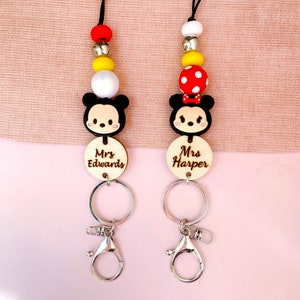 Lanyard per insegnante con nome personalizzato ispirato a Topolino e Minnie, lanyard per ufficio, lanyard per chiavi, regalo per insegnante