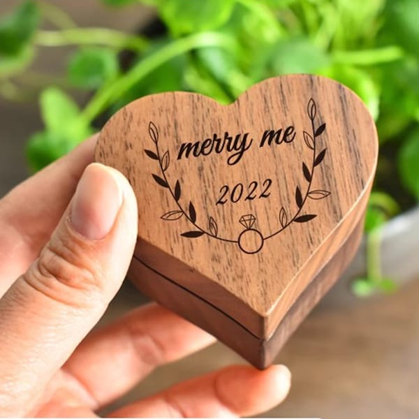 Wooden Ring Box with Custom Name, Personalized Engagement Ring Box, Custom Wedding Ring Box, Engrave Ring Box with Text, Anniversary Gift