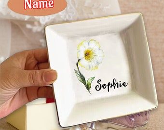 Custom Name Jewelry Dish, Personalized Birth Flower Jewelry Tray with Text, Custom Wedding Ring Dish, Bride Jewelry Dish, Mothers Day Gift