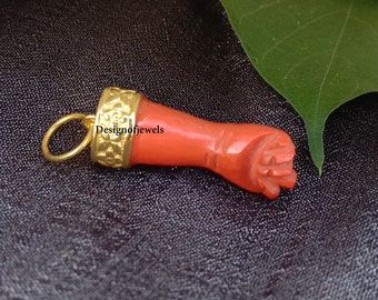 Coral Figa Hand Charm Hanger, 925 Sterling Zilveren Sieraden, Carving Hand Sieraden, Goud Vermeil Figa, Coral Gemstone Carving Hanger,