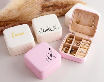 Personalized Jewelry Box for Her, Custom Jewelry Case for Bridesmaid, Travel Jewelry Organizer, Travel Jewelry box, Wedding Bridesmaid Gift