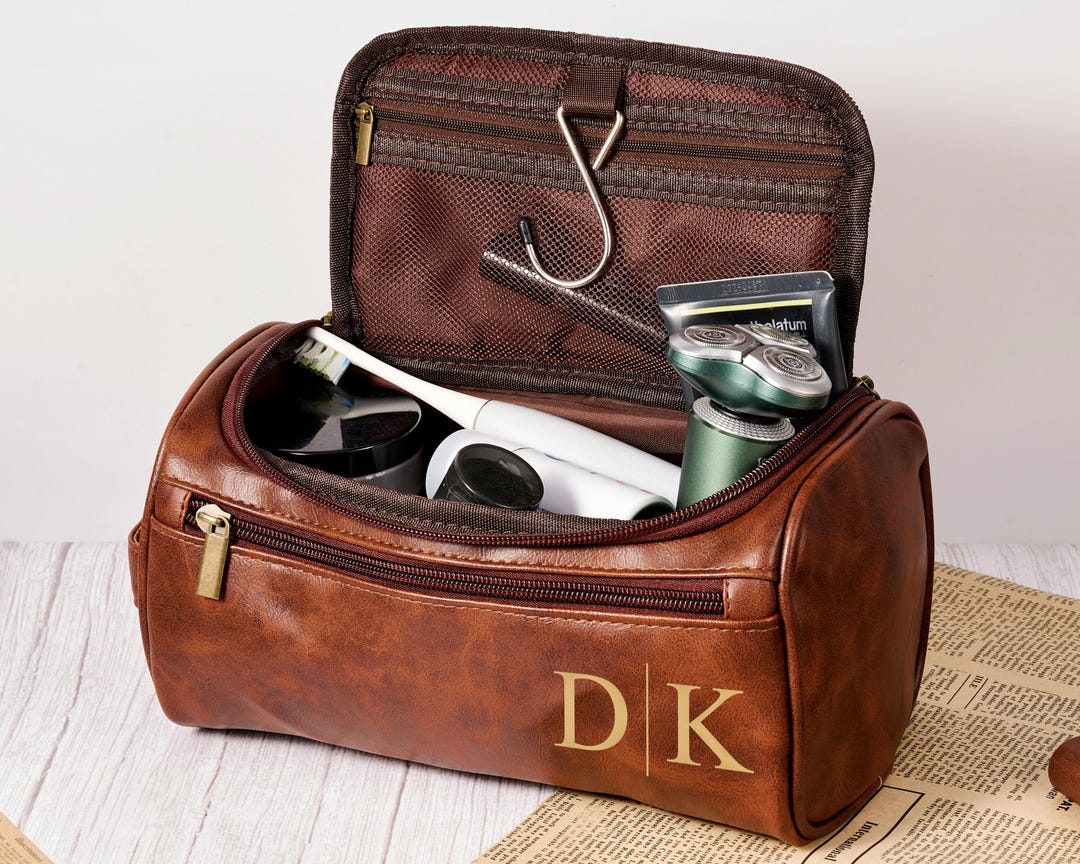 Engraved Leather Toiletry Bag, Personalized Dopp Kit, Groomsmen Gift - Etsy