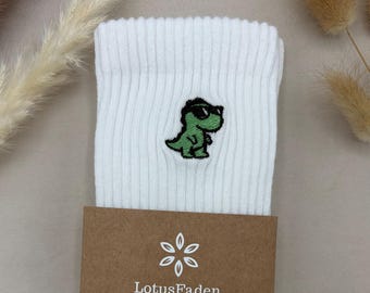 Socks embroidered with a dinosaur | Tennis socks | Organic cotton | Sizes 37-43 | Made in EU | White