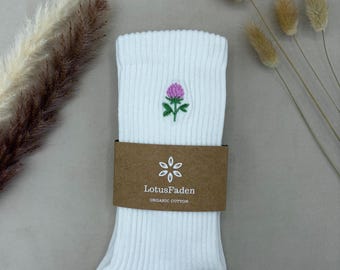 Socks embroidered with a red clover | Tennis socks | Organic cotton | Sizes 37-43 | Made in EU | White