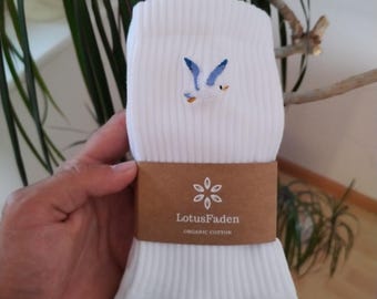 Socks embroidered with a seagull | Tennis socks | Organic cotton | Sizes 37-44 | Made in EU | White