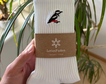 Socks embroidered with a woodpecker | Tennis socks | Organic cotton | Sizes 37-43 | Made in EU | White