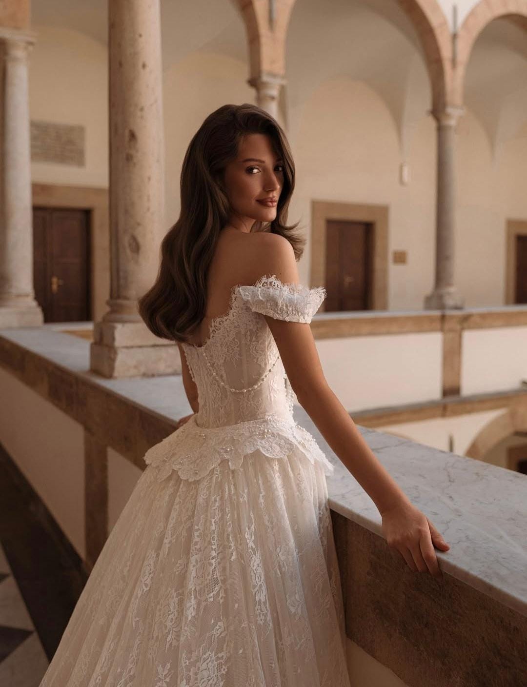 Robe de mariée Muse coupe couture en satin