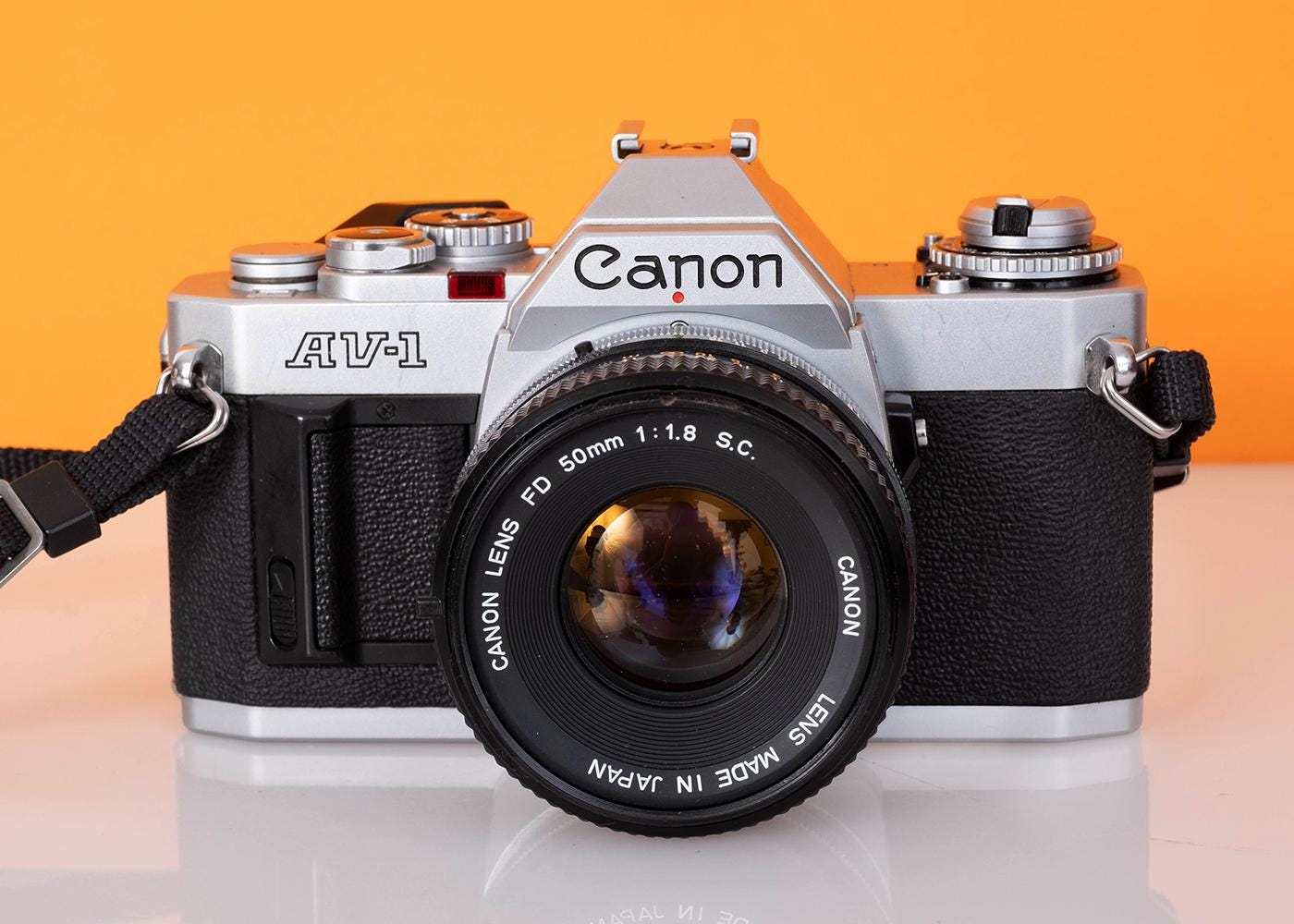 Canon AV-1 一式 Amazon | Canon AV - 1 35 mmフィルムカメラSLRボディW /ボディ