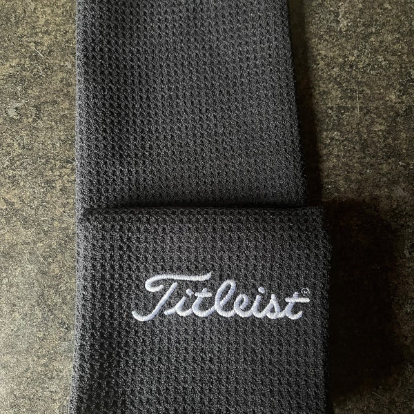 Titleist Golf Microfibre Golf Towel in Black. Perfect gift for a golfer.