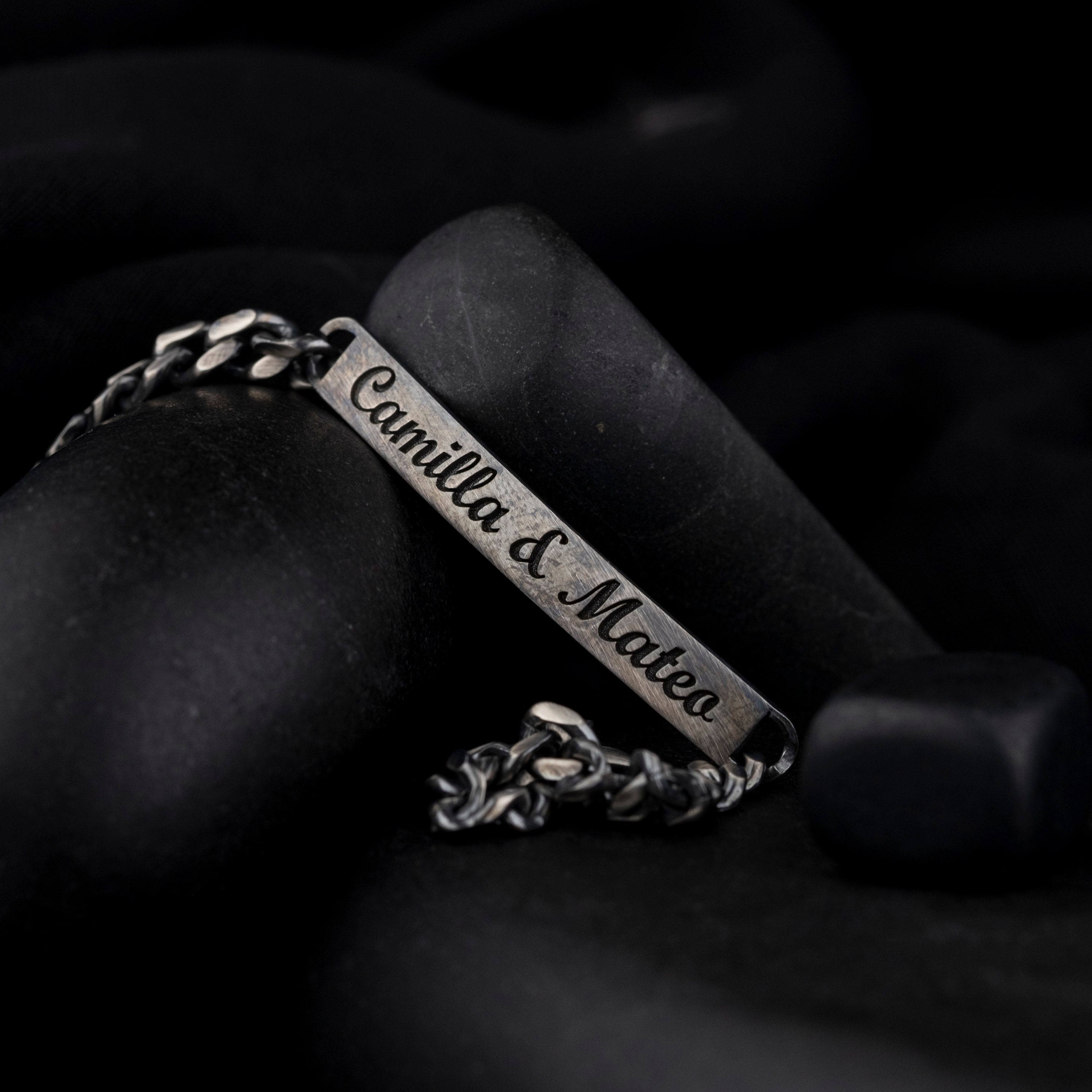 Bracciale da uomo con incisione, bracciale in pelle, bracciale in pelle argento 925, bracciale da uomo e da donna in pelle, ciondolo avvolgente con scritta nome, regalo papà amico - Italia