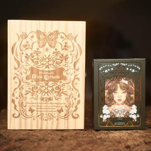 Limited Set Parithea's Dice Oracle : Fortune telling Dice Set/ Wooden box / Dice Set for Oracle Reading / Charm Casting