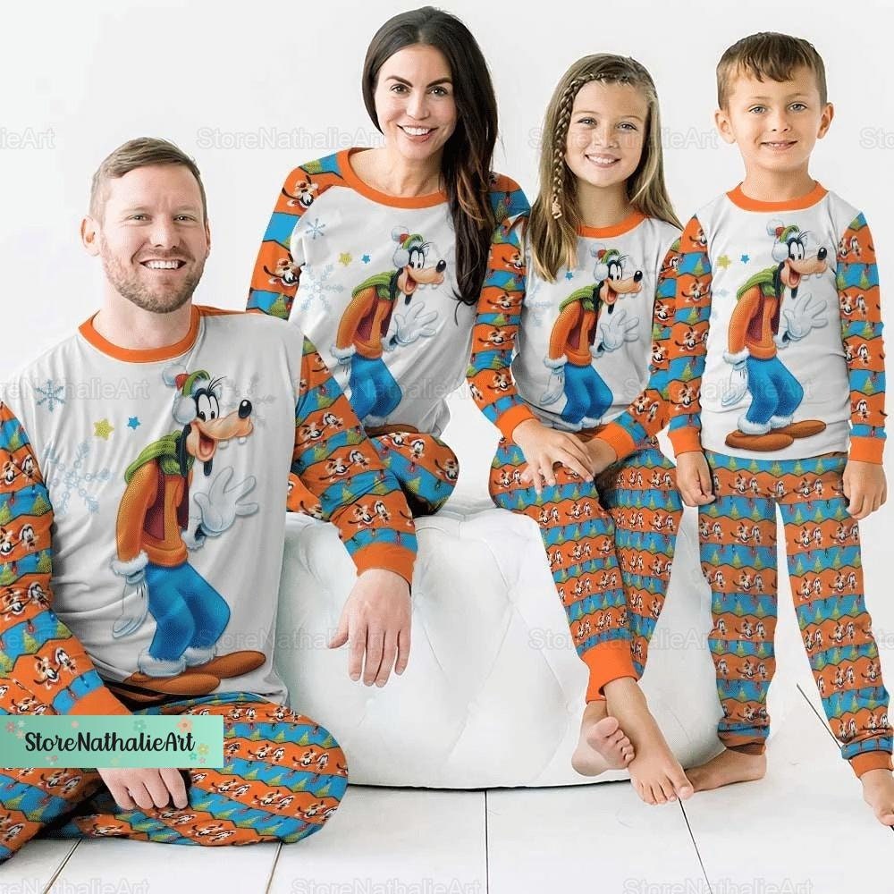 Disney goofy outlet pajamas for adults
