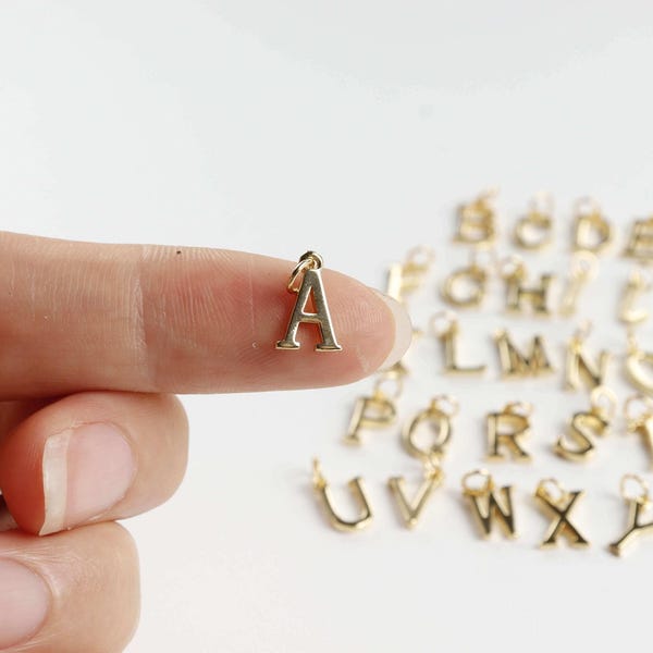 Dijes de letras doradas, colgante de letra chapado en oro de 18 quilates, dije inicial para pulsera o collar, para hacer joyas DIY.
