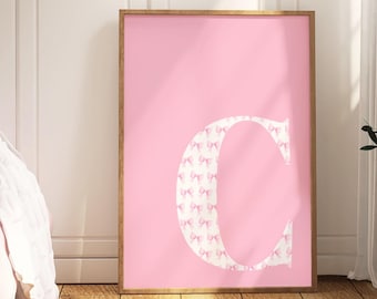 Pôster com a letra C, estampa de laço rosa, arte de parede elegante, estampa com a inicial C, decoração fofa para apartamento, decoração para dormitório universitário, arte em rosa-claro, decoração para banheiro