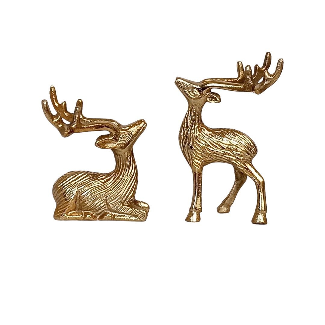 Metal Reindeer Pair Figurine Deer Animal Showpiece for Home Decoration