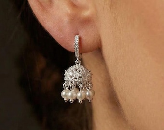 Pendientes de borla de perlas de cristal • Pendientes de aro tipo araña de plata para novias