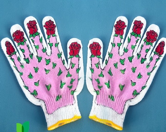 Une paire de gants de jardinage peints à la main, gants de roseraie, cadeaux personnalisés, gants personnalisés, cadeaux de pendaison de crémaillère, cadeaux pour elle