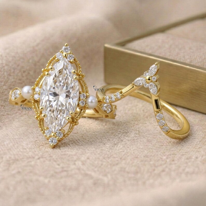 Halar Rind Marquise Cut Moissanite Pearl Floral Ring Set in Yellow Gold Vintage V ...