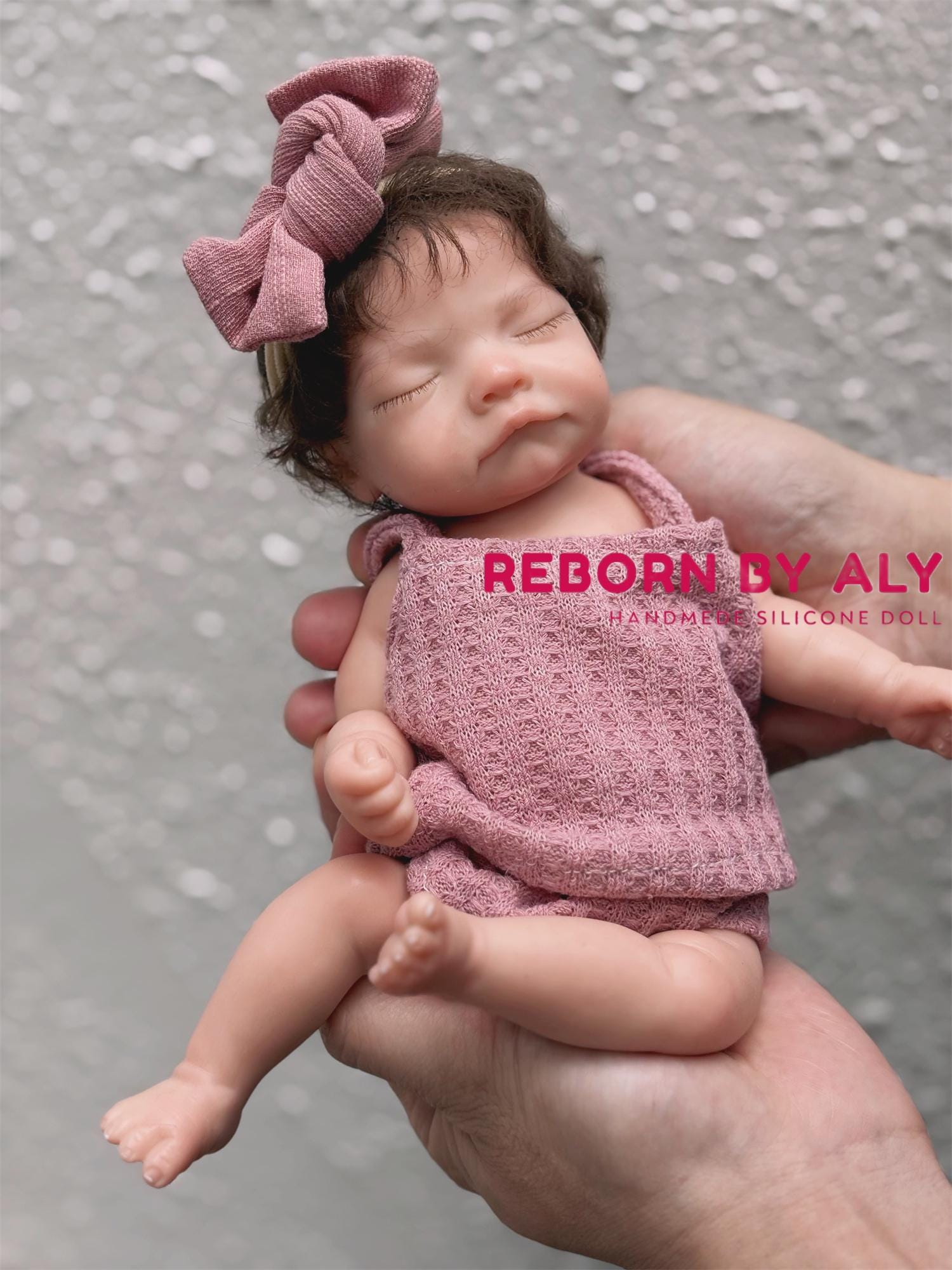 26cm Handmade Solid Silicone Reborn Girl Doll | Waterproof & Lifelike Newborn with Rooted Hair, Soft Touch, Perfect children Gift