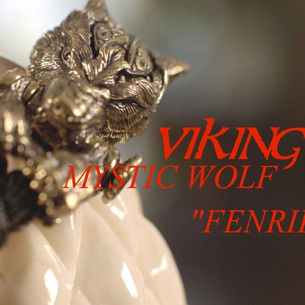 FREE SHIPING*** The Viking, "Mystic Wolf - Fenrir" Paracord Bracelet with Brass Shackle and Antique Finish