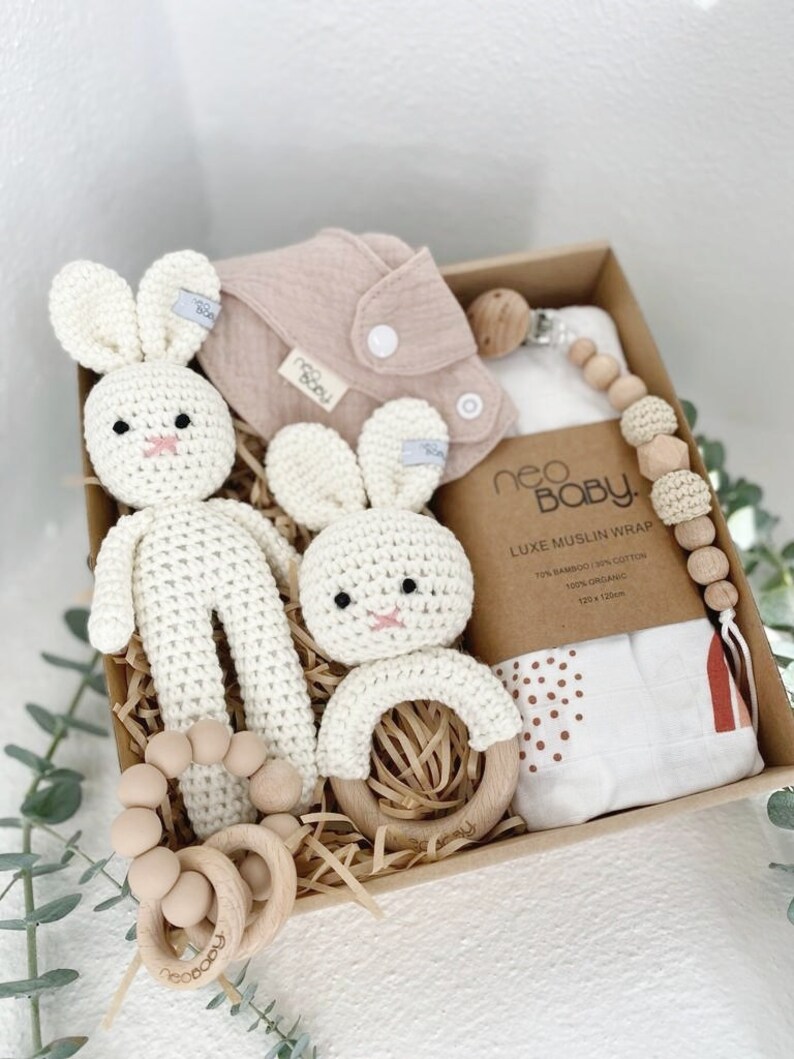 Newborn Baby Gift Box Baby Hamper Baby Shower Gift Gender Neutral