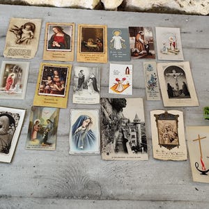 Lot d'anciennes cartes religieuses