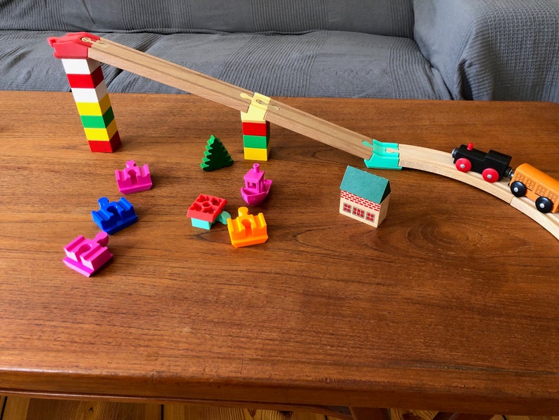 16 x Brio / Duplo / Lego / Lillabo / IKEA Holzeisenbahn Adapter Bild 6